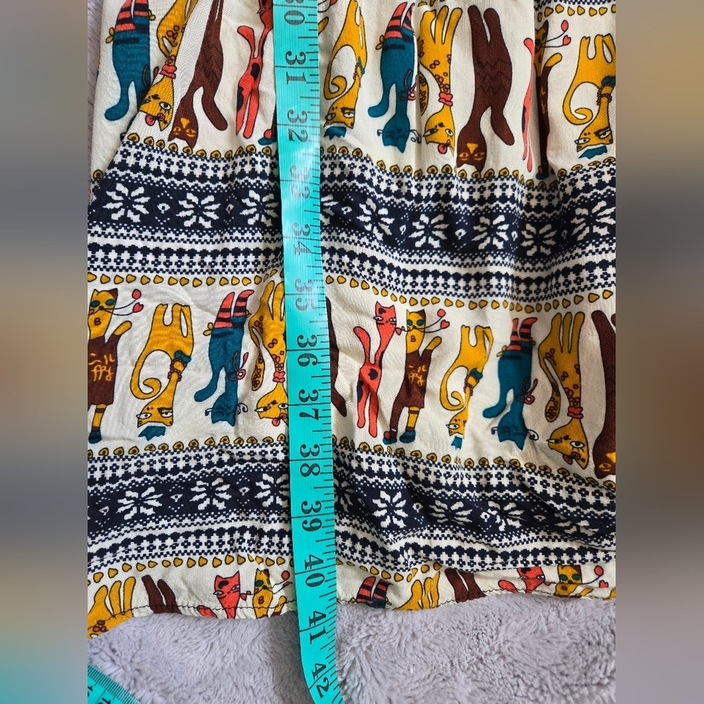 BEAUTY Cartoon Cat Patterned Lightweight Multicolor Sleeveless Midi Dress. Small - Picture 10 of 10